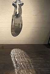 喜んでいるのか 怒っているのか  悲しんでいるのか 笑っているのか  女なのか 男なのか